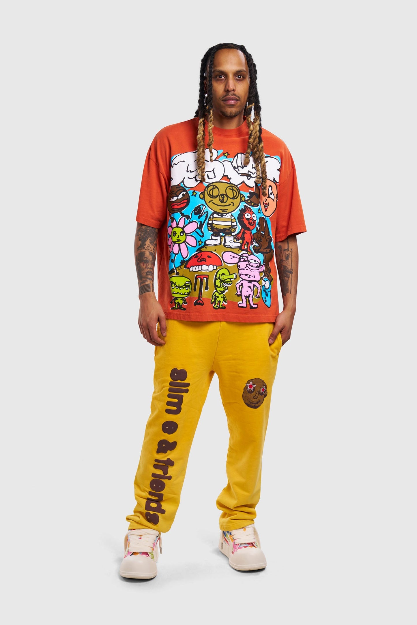 FRIENDS TEE