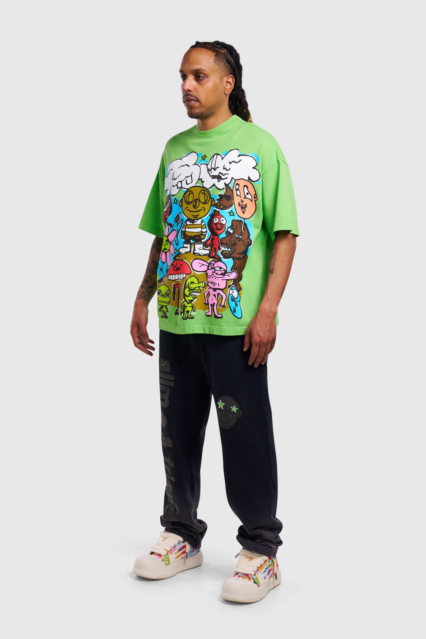 FRIENDS TEE