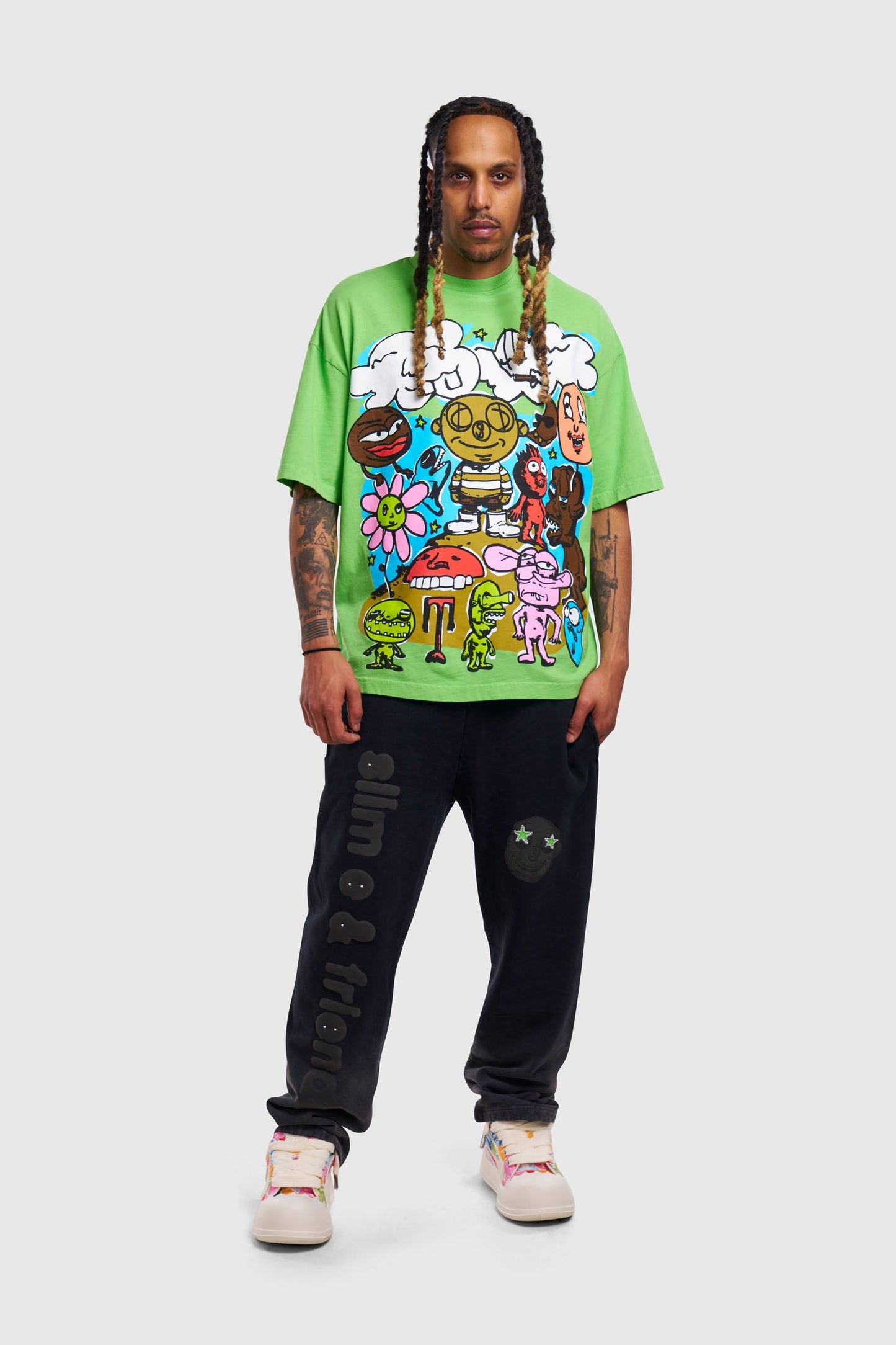 FRIENDS TEE